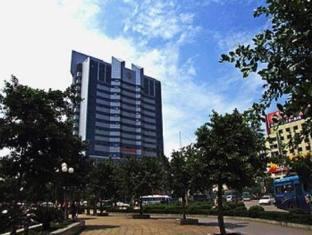 Baigong Hotel Гуейлин Екстериор снимка